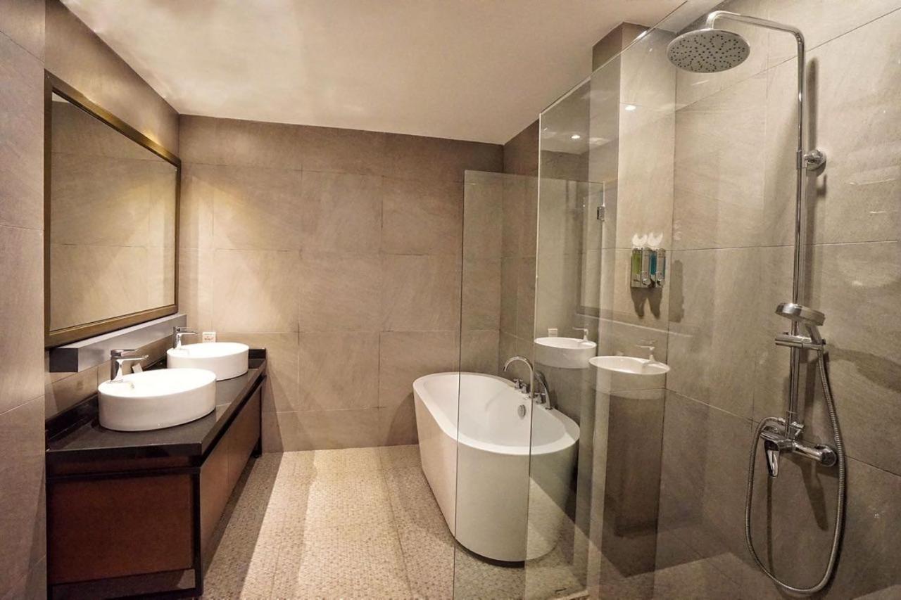 Bedrock Hotel Ipoh Buitenkant foto