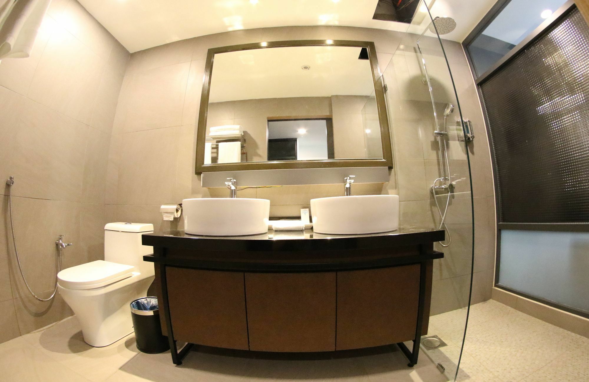 Bedrock Hotel Ipoh Buitenkant foto